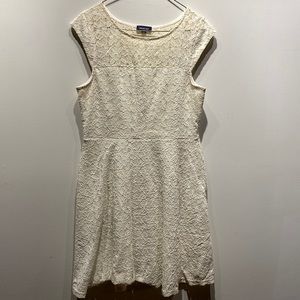 Smart Set lace dress